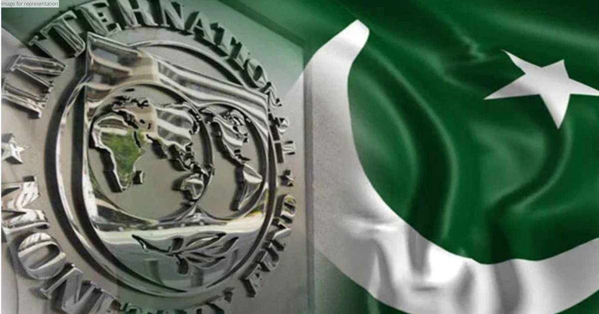 Pakistan, IMF at odds over Rs 900 billion fiscal gap